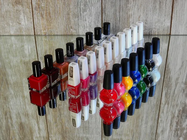 nail polish, fingernails, manicure, paint, nails, toenails, fashionable, nail design, cosmetics, to dye, nail polish, nail polish, nail polish, nail polish, nail polish, manicure, cosmetics. Manicure Appointment Flow: Vancouver vs. Calgary