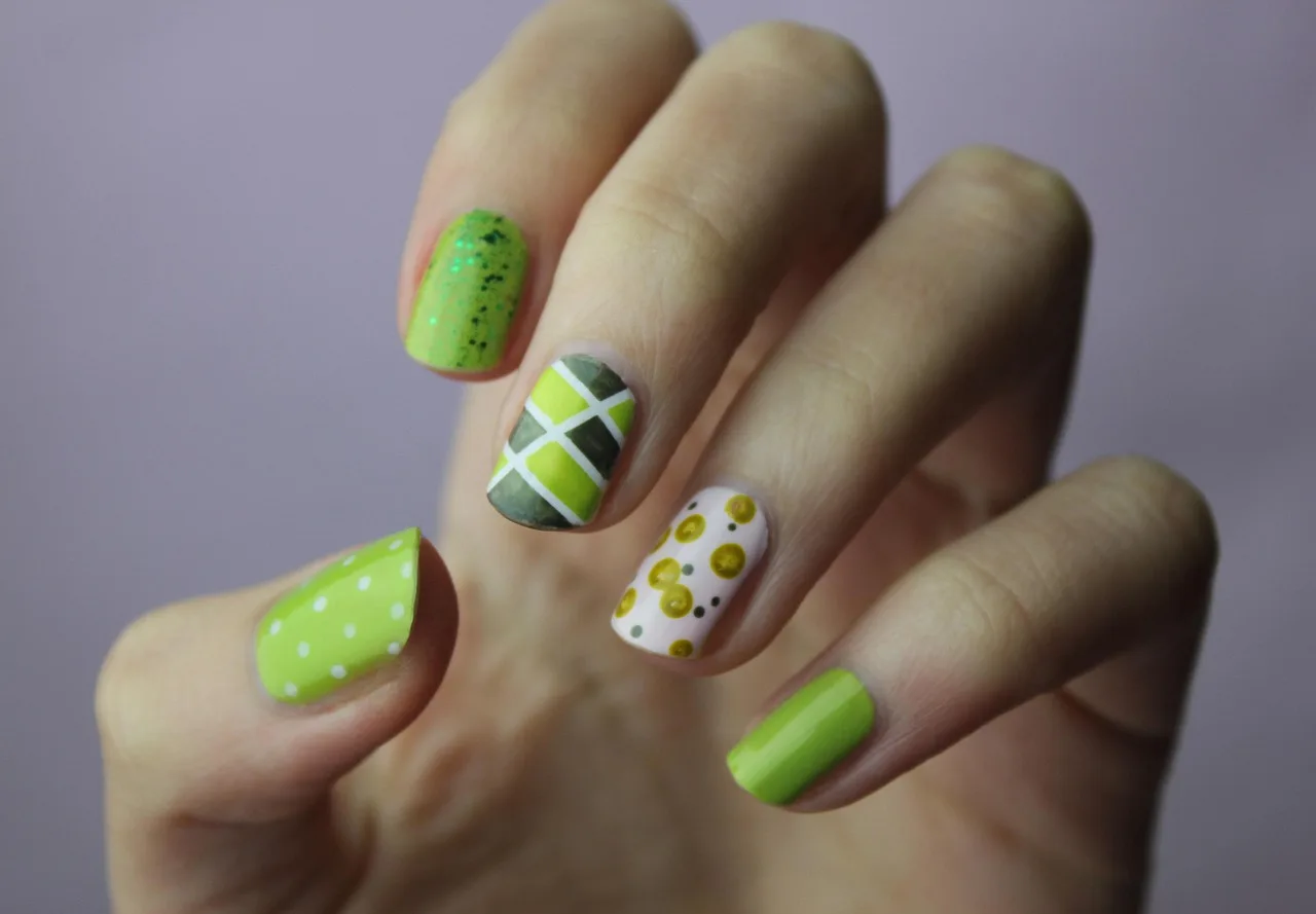 nail art, flower background, manicure, nails, nail polish, cuticles, green manicure, green nail art, green nail polish, flowers, nature, fingernails, color, beautiful flowers, polish, woman, flower wallpaper, hand, nail spa, style, glamour, female, natural nails, elegant nails. Nail salon marketing: getting found, the menu, and the rebooking ask